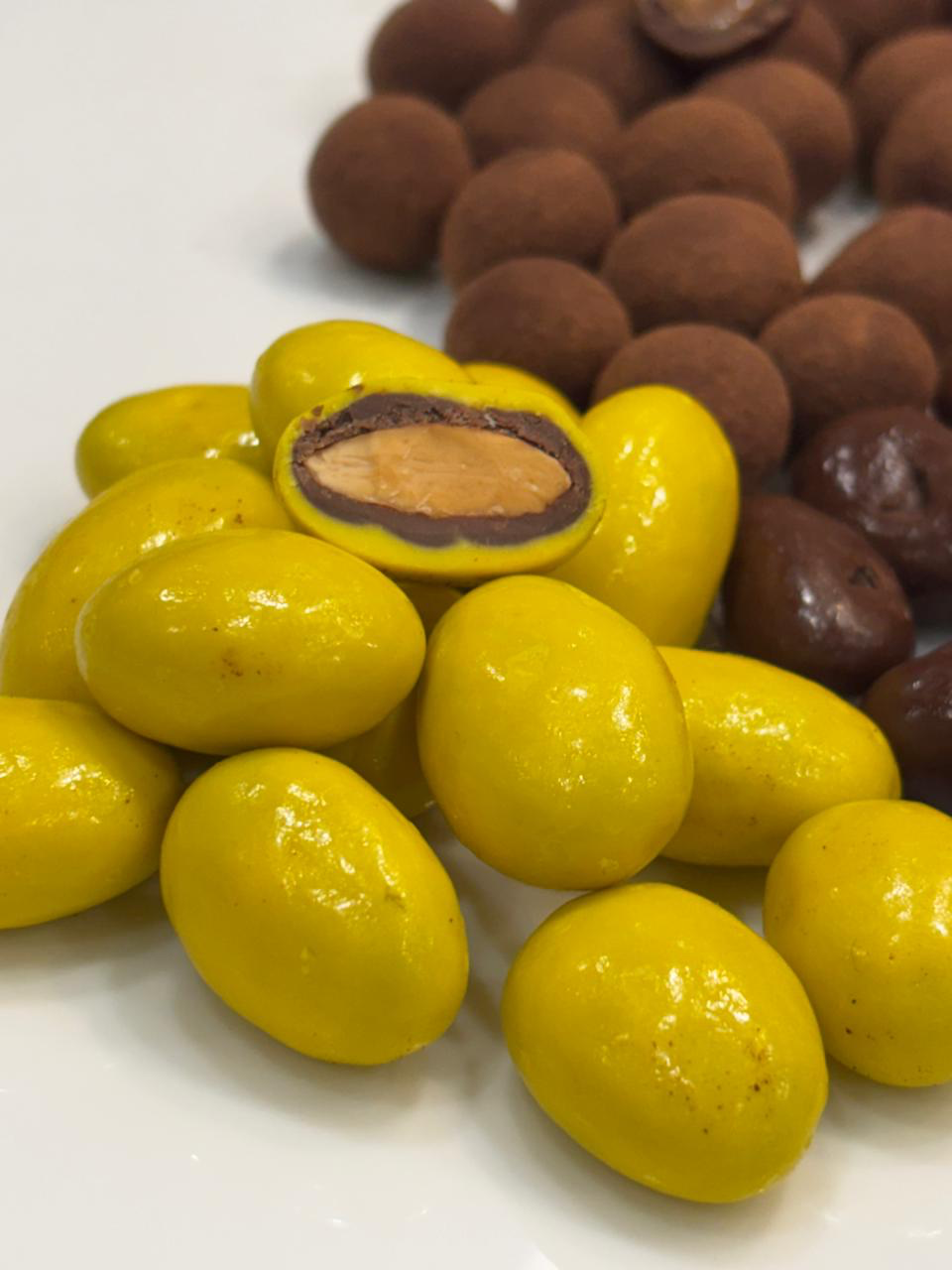 Panning chocolates dragees